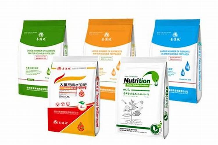 脐橙小树苗,这是什么病。用什么药,怎么用。