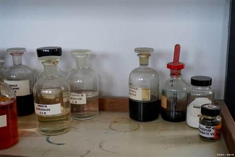如何使用微量元素及钙肥促进保果？