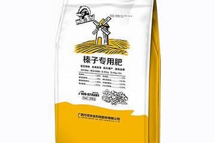 绿豆叶子黄是什么原因造成的,怎么处理 山坡地覆膜绿豆,苗期心叶...