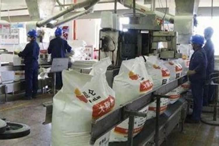西红柿什么时候使用钾肥 施肥注意事项
