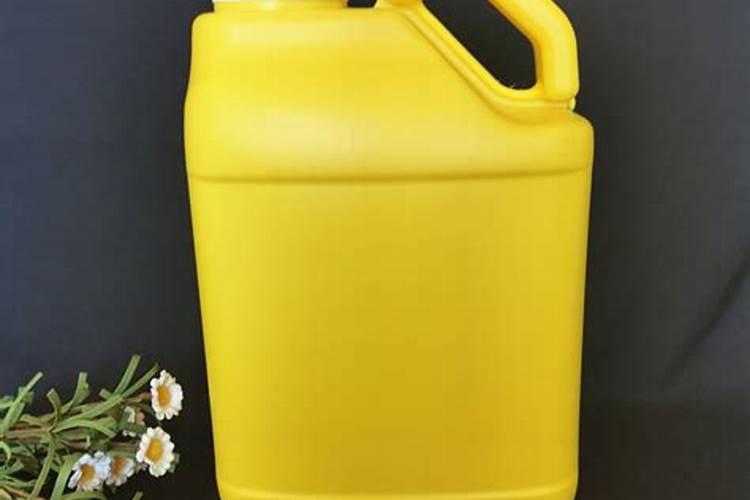 氯氰菊酯作用在小白菜上为什么叶子蔫了？几天可以吃呢？