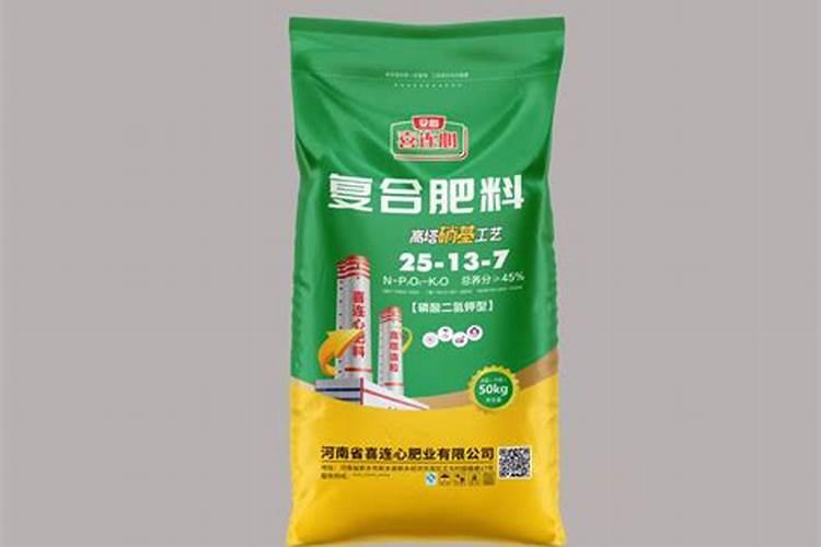 复合肥是用什么原料做成的