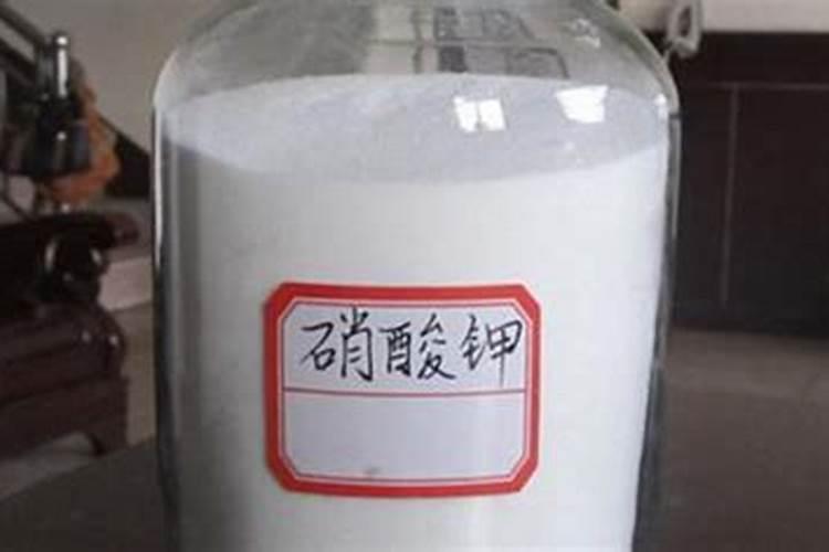 把糖和化肥放置在一块有没有爆炸风险？