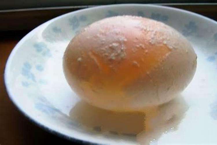 一斤白醋浇韭菜的方法