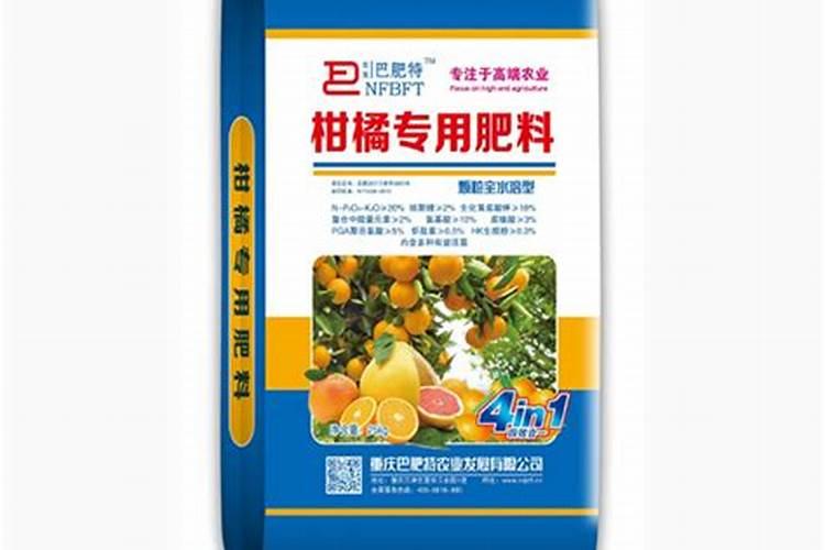 大棚阴天下雨可以打叶面肥吗