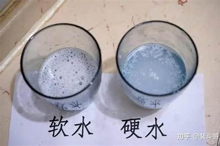 草木灰和铵态氮肥不能混用的原因
