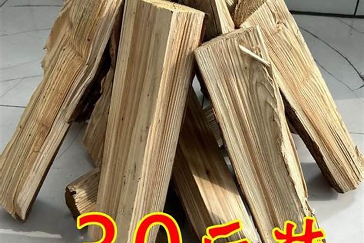 柏杨树怎样l施肥？施什么肥？