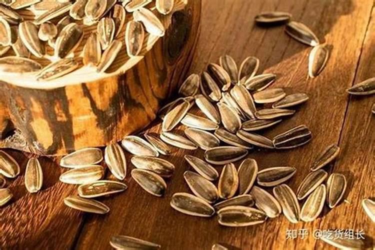 秋天大白菜怎么浇水