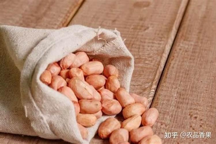 花生不同生长阶段的叶面肥使用技巧 花生应该怎么施肥