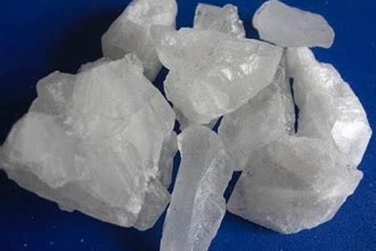 鱼塘如何调节水质,调节鱼塘水质用什么药,水质调节剂