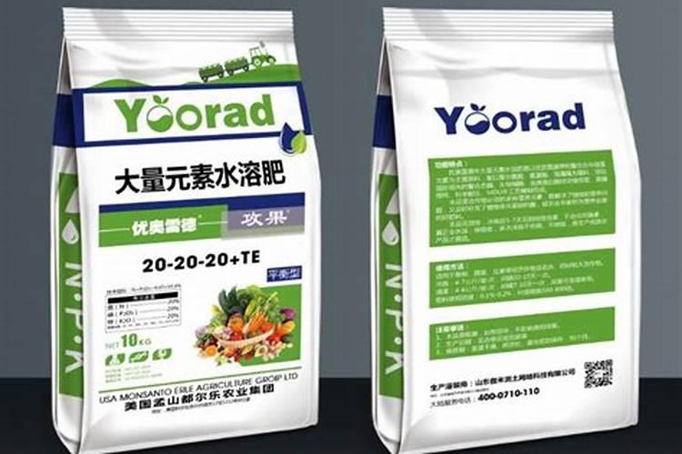 月季花冬季如何施肥效果最好,可以用水溶肥吗？