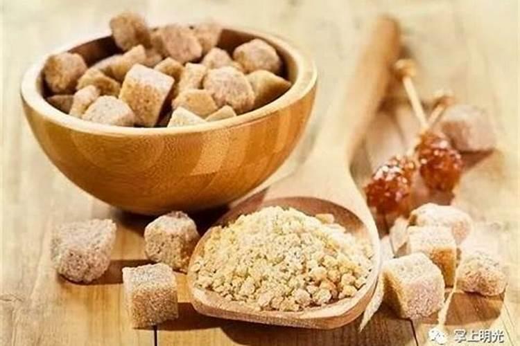 红糖和白糖做叶面肥哪个效果好？