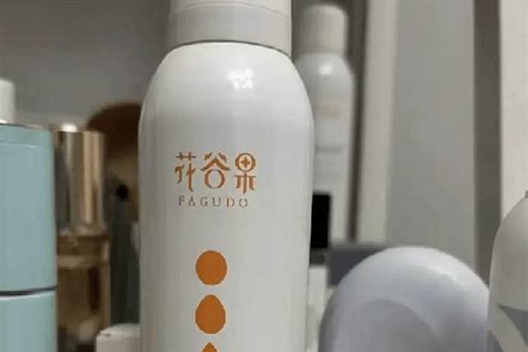 一喷雾器30斤水加多少尿素