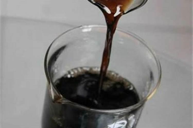 糖蜜发酵酵母液主要物理和化学成份是什么？