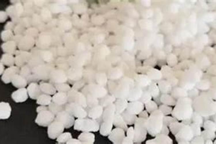 菜地常用的氮化肥有哪几种？各有什么特性？