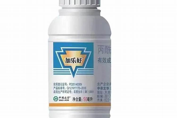 梨树花前花后喷什么农药？