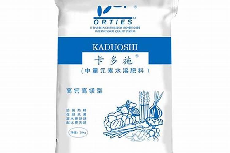 草莓施肥用什么肥草莓施肥时间方法