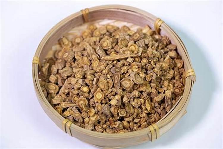 黄芪怎么除草,要用什么除草剂？黄芪在什么温度下除草最安全？