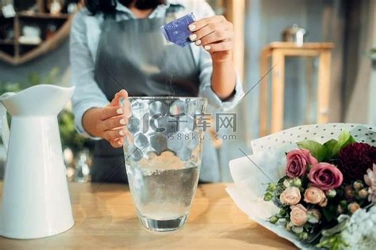 复合肥可以兑水浇花吗