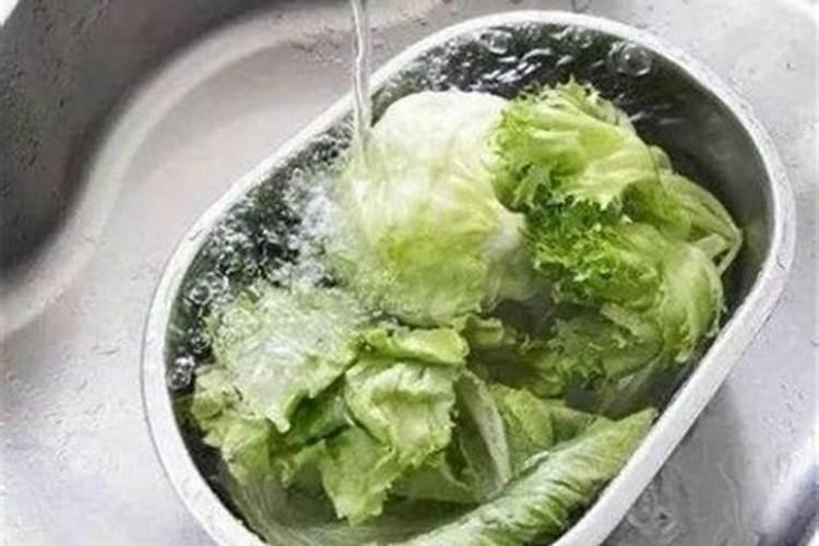 蔬菜里面有很多有害物质,如何去除呢？