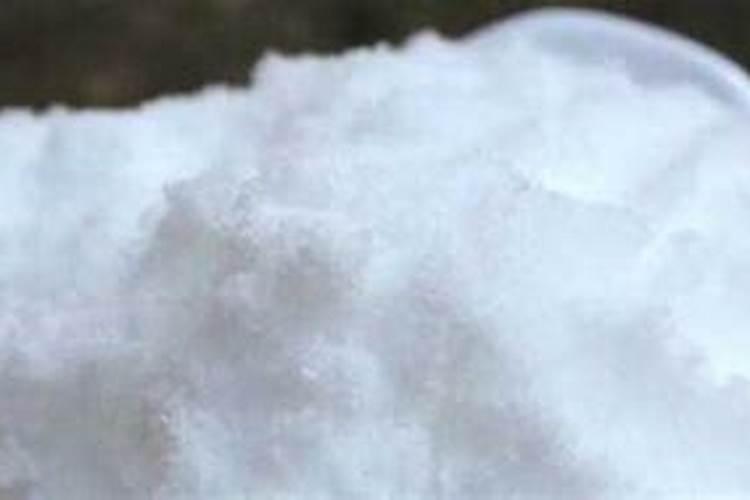 芹菜间苗后冲什么肥料