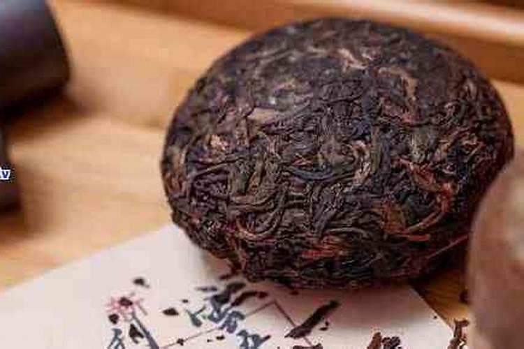 茶叶树撒肥后叶子变黄枯死怎么办？