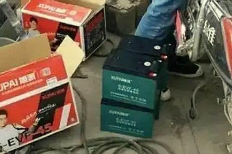 葡萄每年要施几次肥,每次都在什么时间施,每次施肥都一样吗？