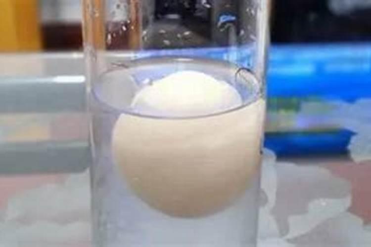 复合肥在水中多久溶解 浮起来怎么回事
