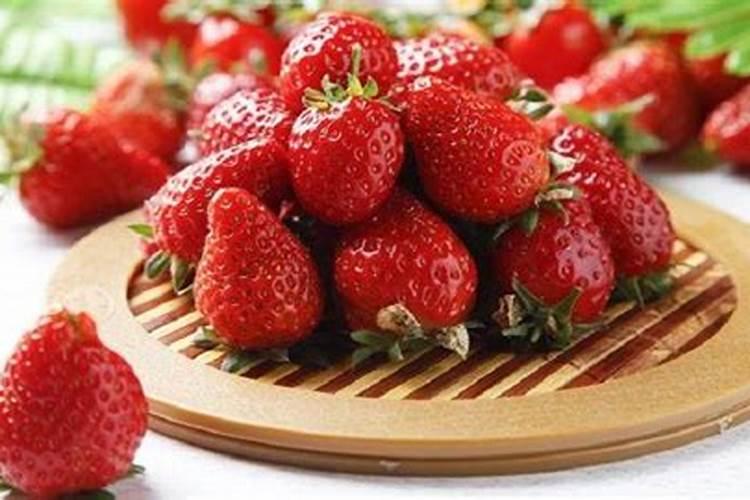 草莓各个时期的施肥方案 什么时候冲高磷肥