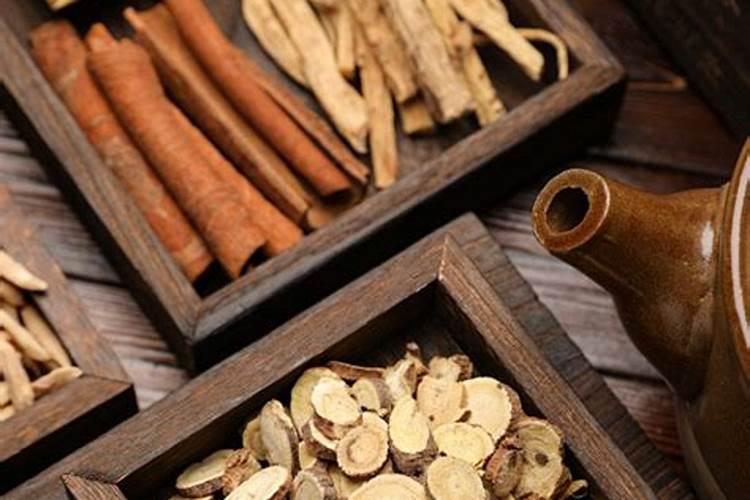 金银花上什么肥料最合适,金银花的正确施肥方法介绍