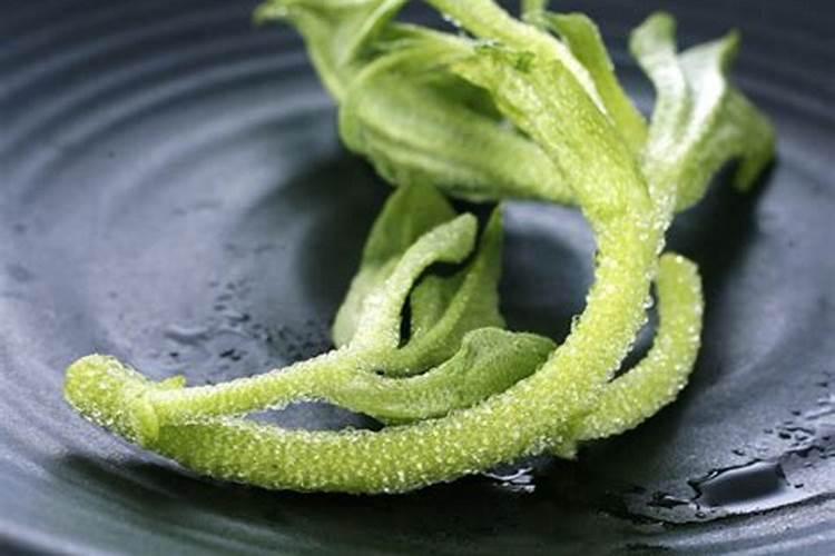 大豆田里的绞股蓝用什么除草剂？