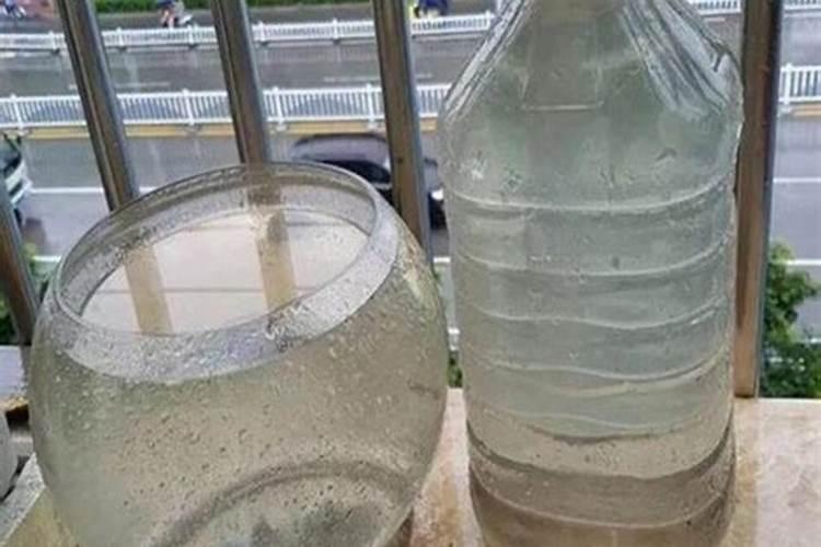 面对南涝北旱的极端天气,如何结合花生的生育期,进行管理呢？