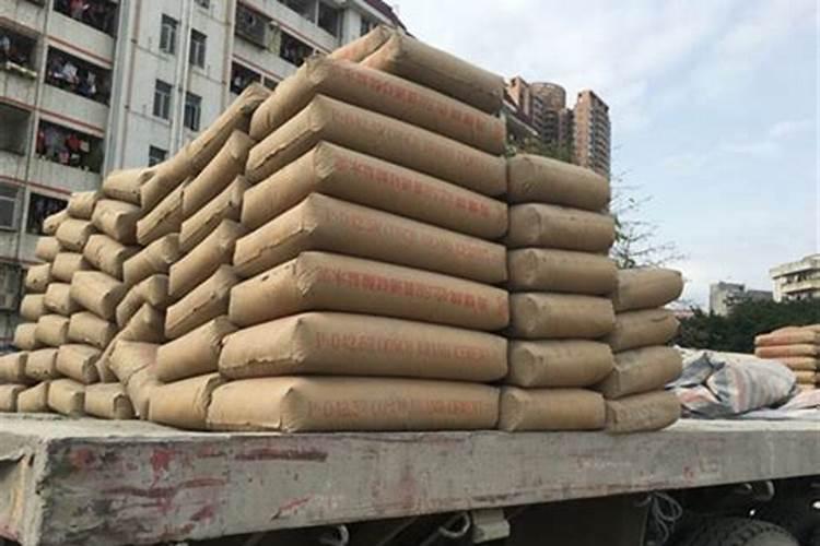 用水泥池无土静水养殖黄鳝能成功吗？