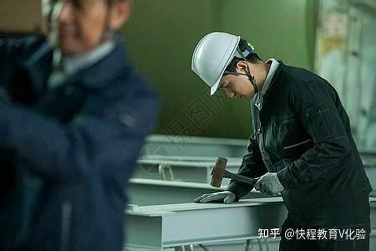 什么样的条件适合办化肥厂