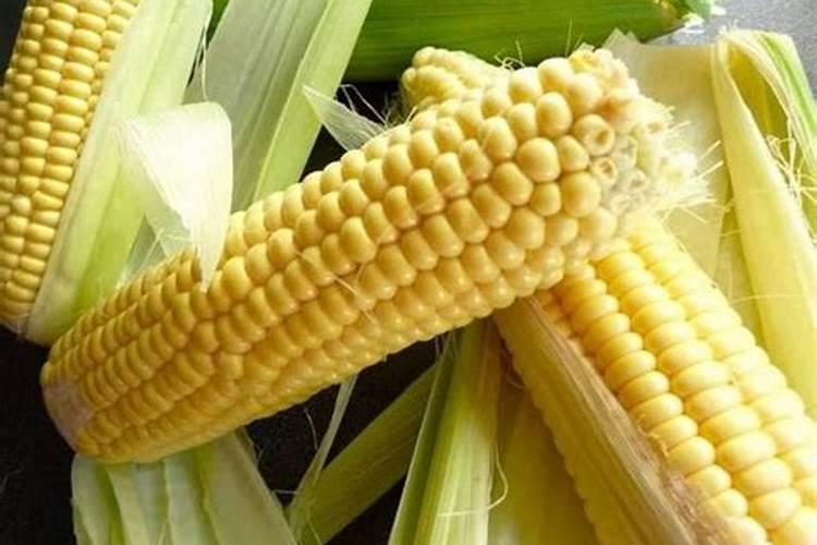 玉米扬花期能打叶面肥吗