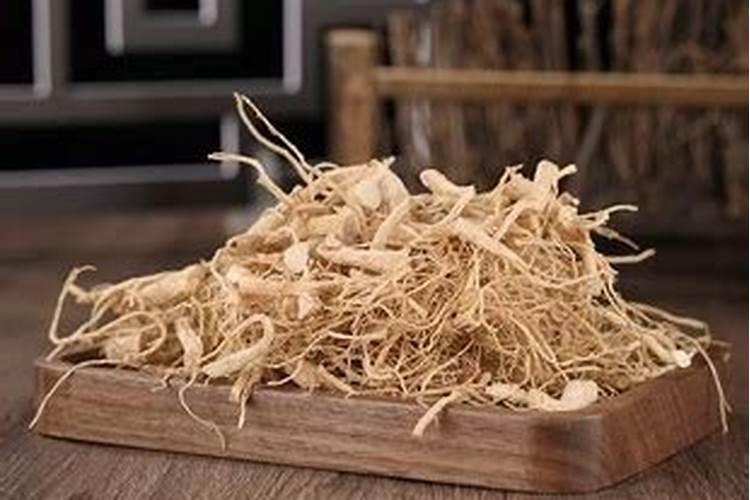 请问种植草莓,哪种肥料可以稳固它的根须？