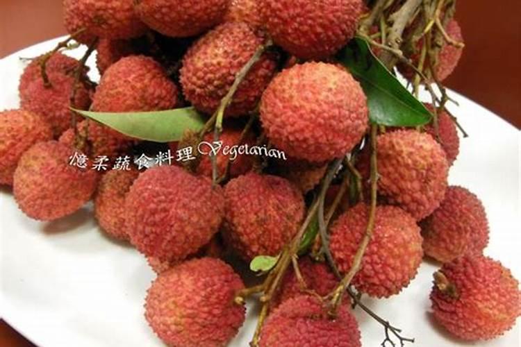 用什么叶面肥可以使荔枝熟得颜色好