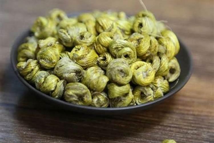 种植石斛什么时候补液体钙肥效果最好？