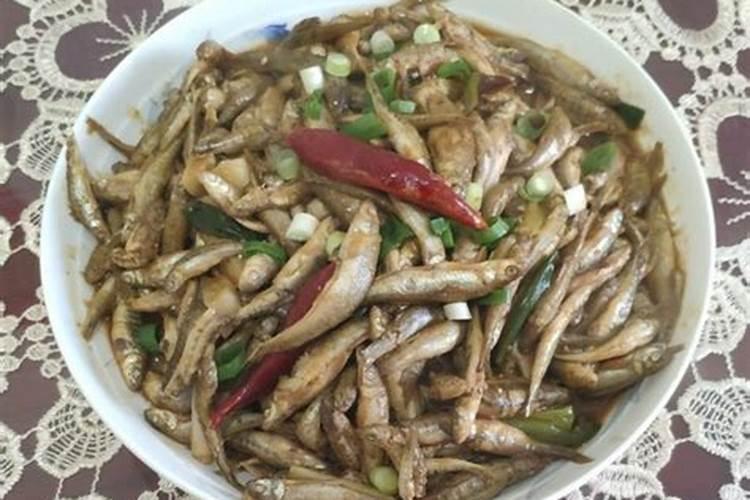淡水小杂鱼和海鱼粉哪个好？