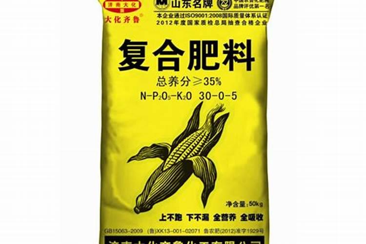 一亩地产小麦玉米各一干斤,一年下来纯收入多少钱