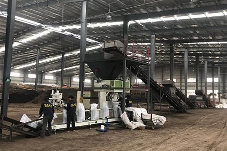 华强化工 强农工程:华强生物炭基肥新品上市,为农业注入“健康”之源...