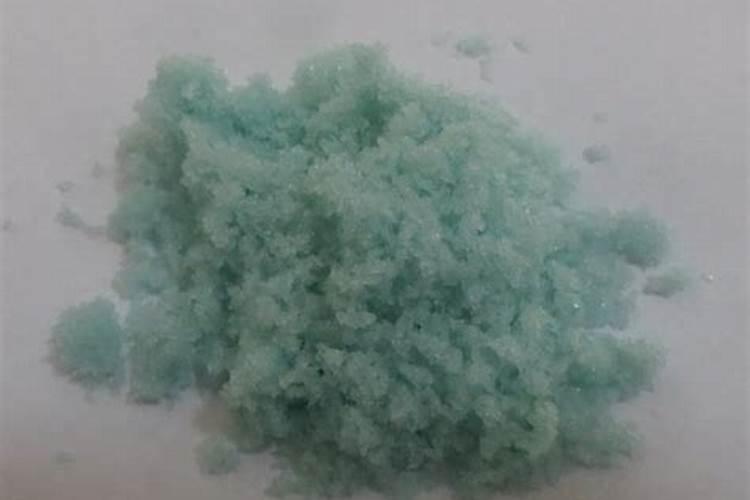 硫酸亚铁可以撒土里吗