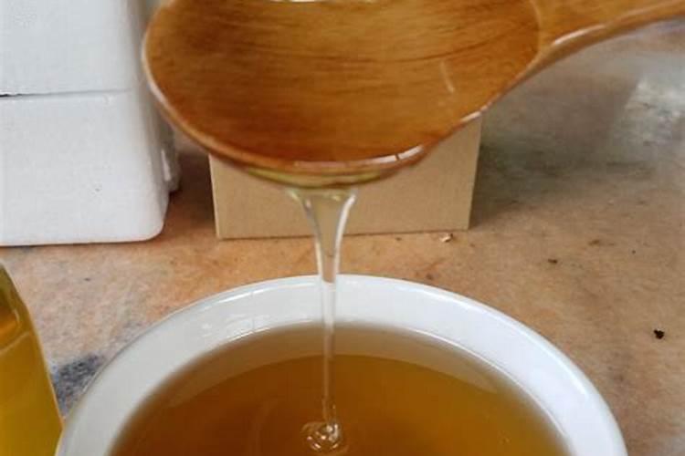 梨树叶片淡黄色缺什么肥料,还是缺少页面肥!能详细点感谢,本人新手