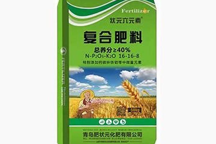 草坪在六月份用什么药