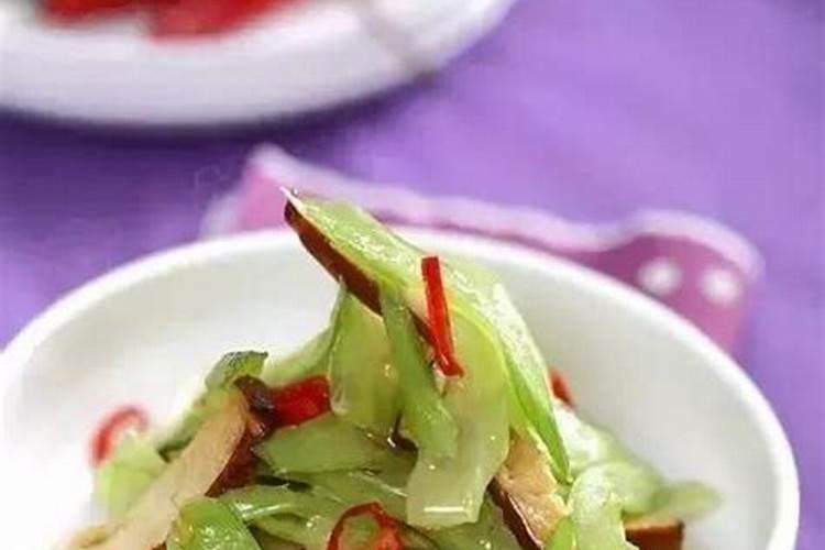 芹菜上什么肥料长得粗