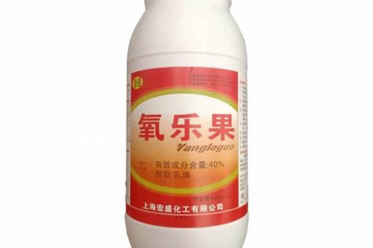氧化乐果能和尿素一起打叶面肥吗？