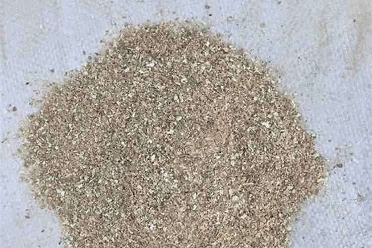 花生叶斑病防病叶面肥哪家好？