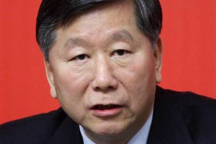 一亩地上了200斤磷肥怎么办