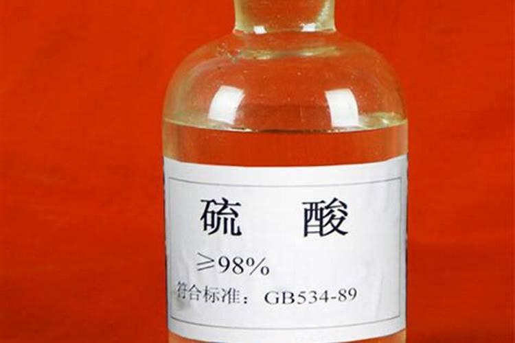 下列用途中盐酸和硫酸都具有的是( )A.金属表面去锈B.生产化肥C.制...