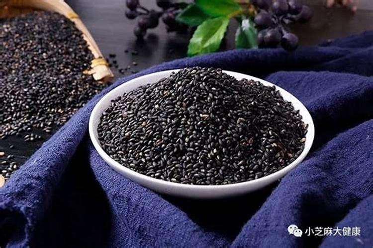 芝麻正确的撒尿素方法